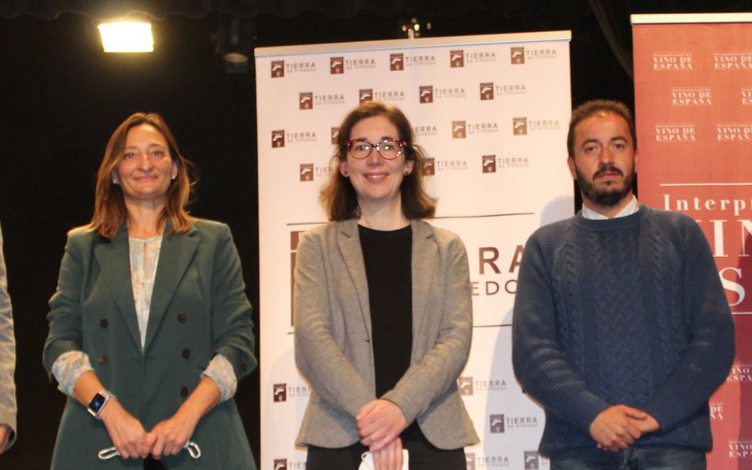 Presentación estudio importancia económica y social del sector vitivinícola en Iniesta, Cuenca