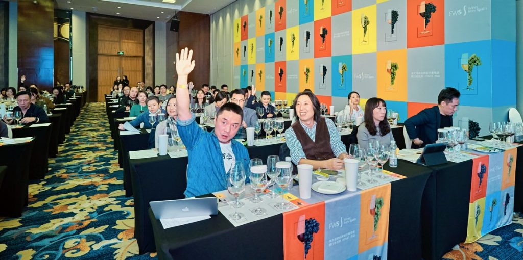 OIVE promueve los vinos españoles en Shanghái, Pekín y Shenzhen