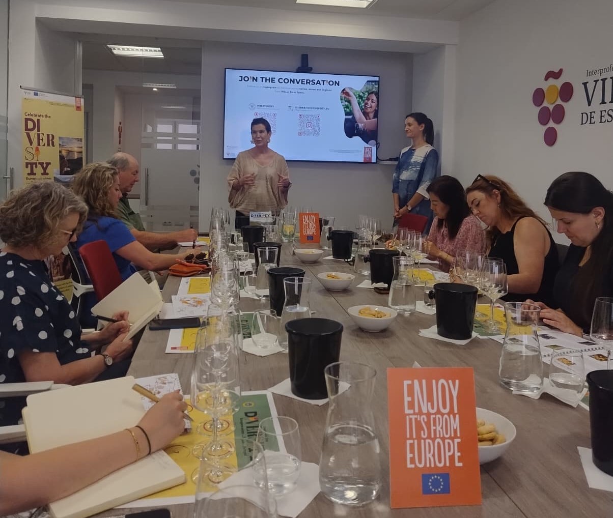 cata en la interprofesional del vinook